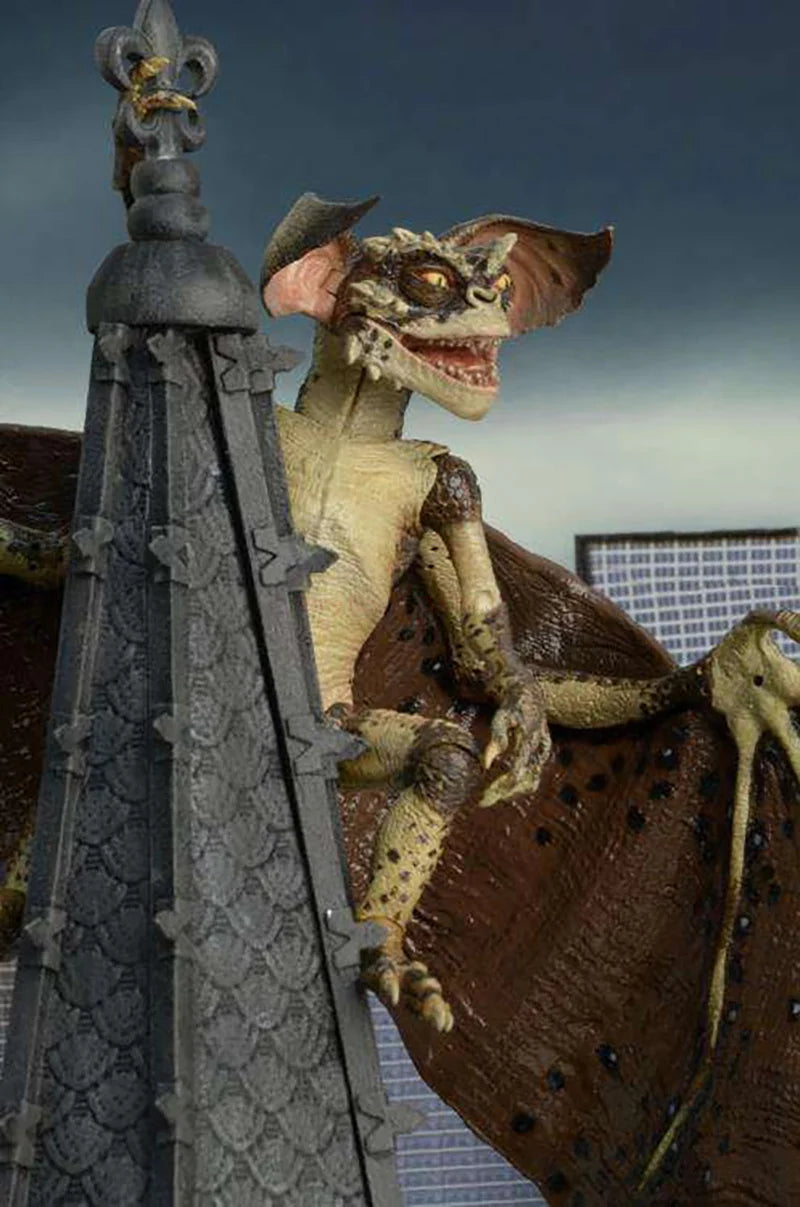 In Stock Original Collection Neca Gremlins Film Gremlins 2 Alien Bat Gremlin 45cm Wing Action Figure Model Toys Christmas Gift
