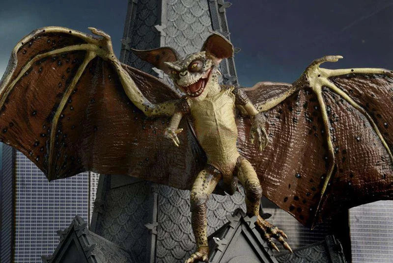 In Stock Original Collection Neca Gremlins Film Gremlins 2 Alien Bat Gremlin 45cm Wing Action Figure Model Toys Christmas Gift