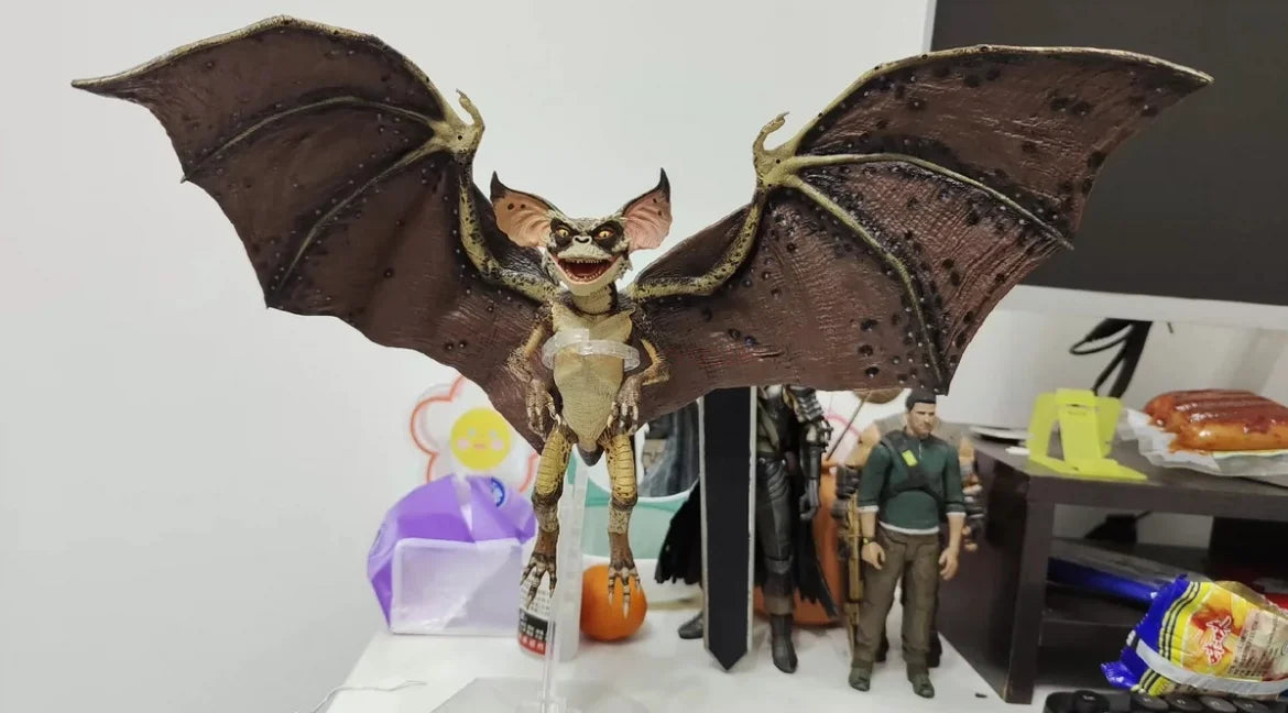 In Stock Original Collection Neca Gremlins Film Gremlins 2 Alien Bat Gremlin 45cm Wing Action Figure Model Toys Christmas Gift