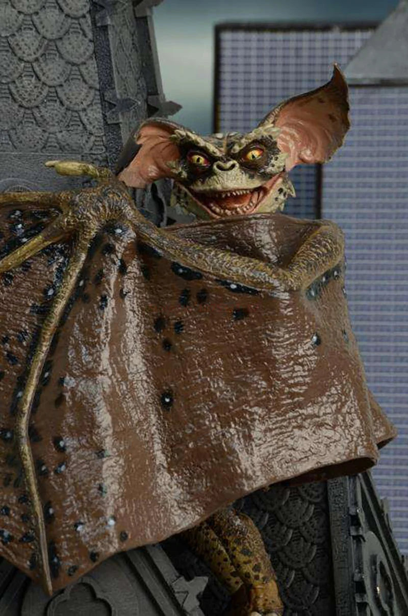 In Stock Original Collection Neca Gremlins Film Gremlins 2 Alien Bat Gremlin 45cm Wing Action Figure Model Toys Christmas Gift