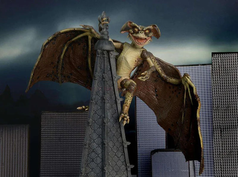In Stock Original Collection Neca Gremlins Film Gremlins 2 Alien Bat Gremlin 45cm Wing Action Figure Model Toys Christmas Gift